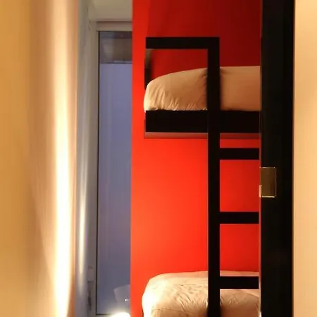Apartment 17 *